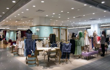 デパート・商業施設業界